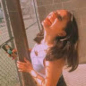 Meet your Posher, Emi